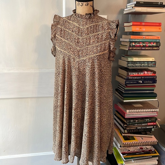 In Loom cheetah print L flowing ruffle dress - Picture 1 of 5